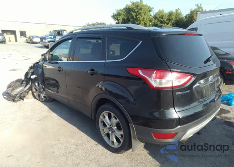 2015 Ford Escape Titanium из США, поврежденный, VIN 1FMCU9JX1FUB23157